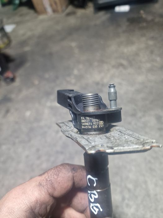 Injector,pompa inalta Vw Passat b6 motor 2.0 tdi CBB,170 CP