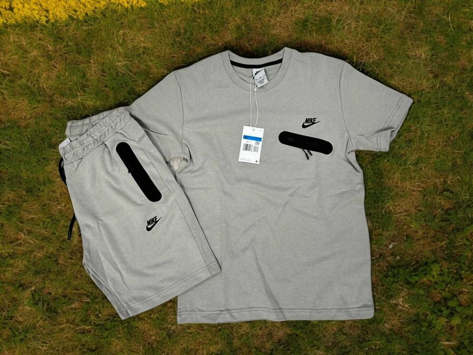 Compleu NIKE TECH FLEECE Vara - Compleu Unisex - Calitate Premium
