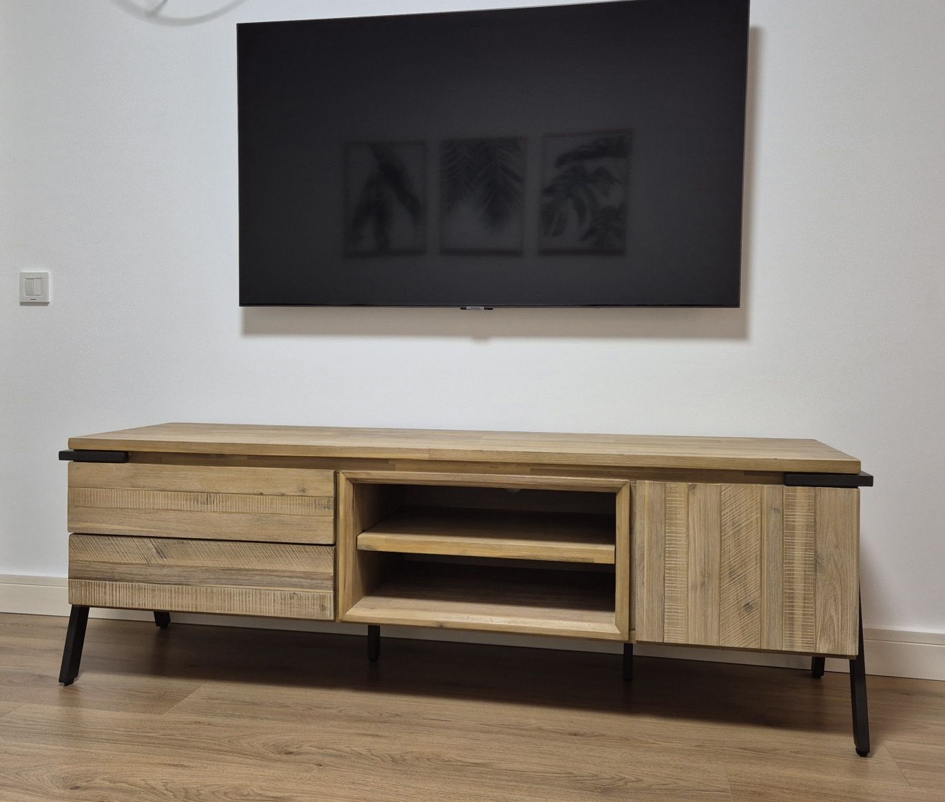 Comoda TV LEMN MASIV de SALCAM cu finisaj natural albit | 165 cm