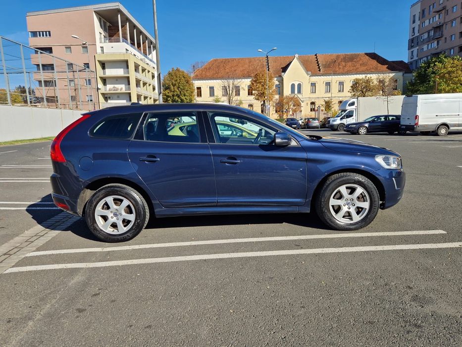 Volvo XC60 2.0 Diesel Automat | An 2015 |  TVA deductibil