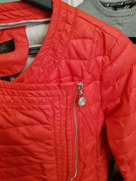 Свежо пролетно яке Л размер