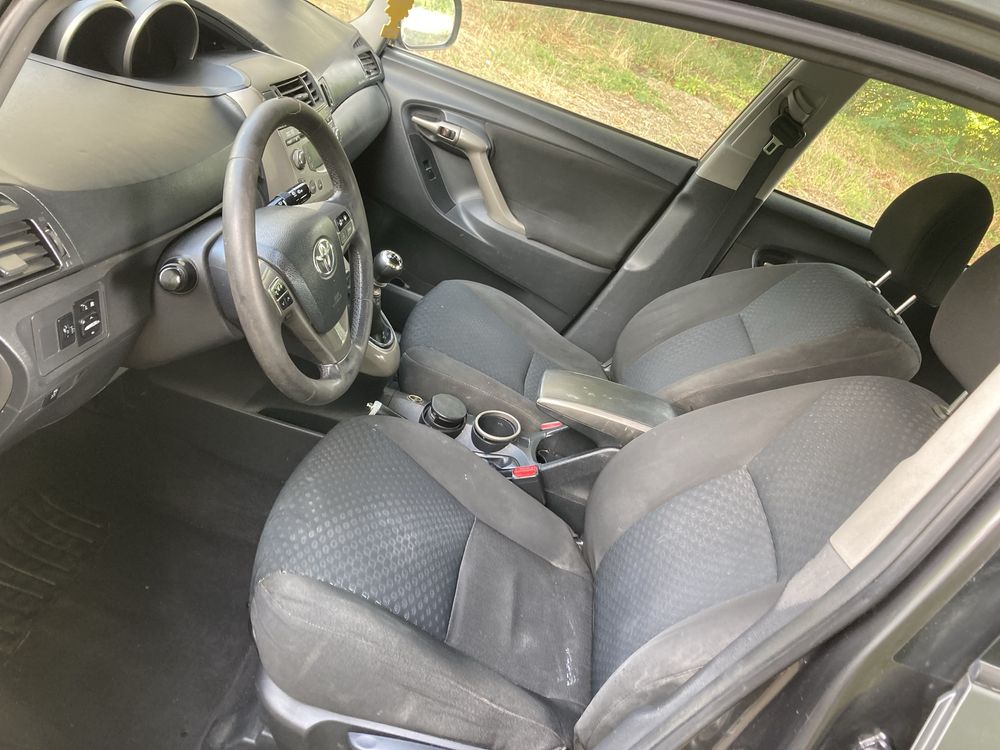 Тойота версо/Toyota Verso 2.0D4D 126кс 09-12г НА ЧАСТИ