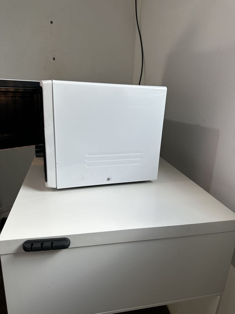Cuptor microunde SAMSUNG MS23K3515AW/OL, 23l, 800W, alb