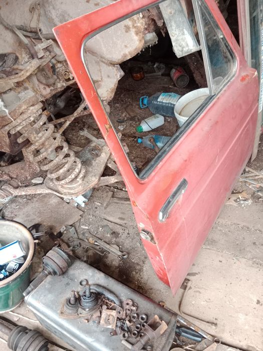 Продам запчасти на ваз 2121