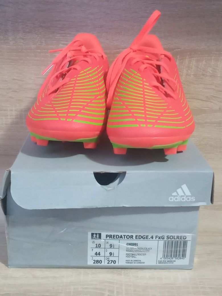 Футболни обувки номер 44  ADIDAS PREDATOR EDGE.4 FxG SOLRED