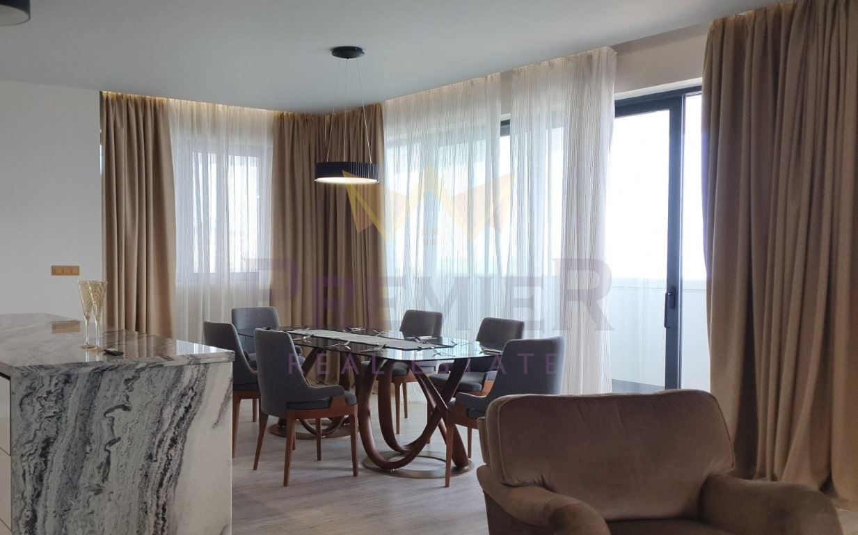 Продава се Двустаен апартамент в к.к. Слънчев ден - 156 кв.м за 2747 €/кв.м - Снимка #1