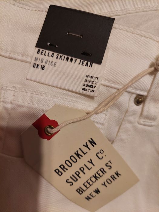 Blugi damă noi cu etichetă BSB Jeans