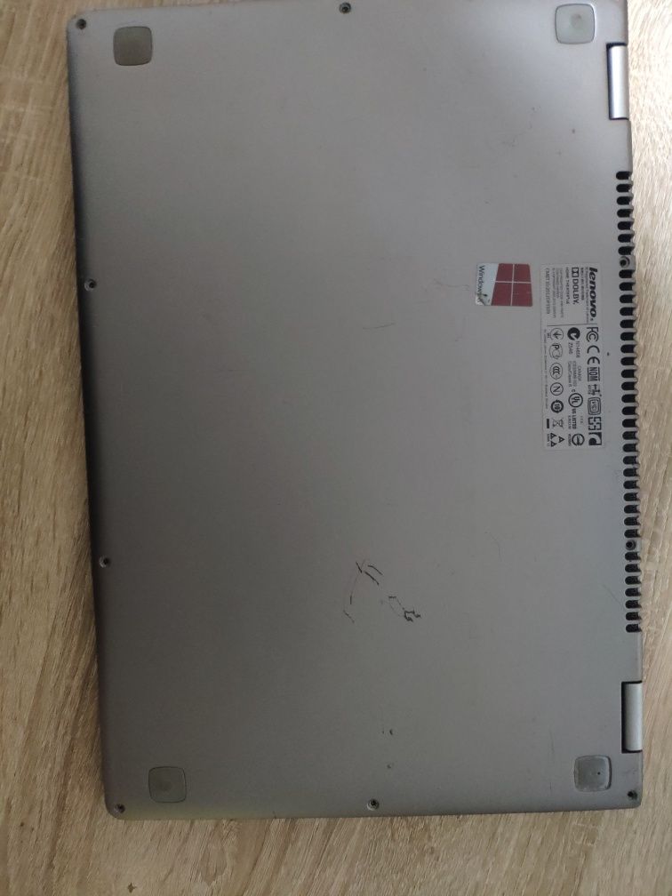 lenovo yoga 13.- i3 generatia 3 defect