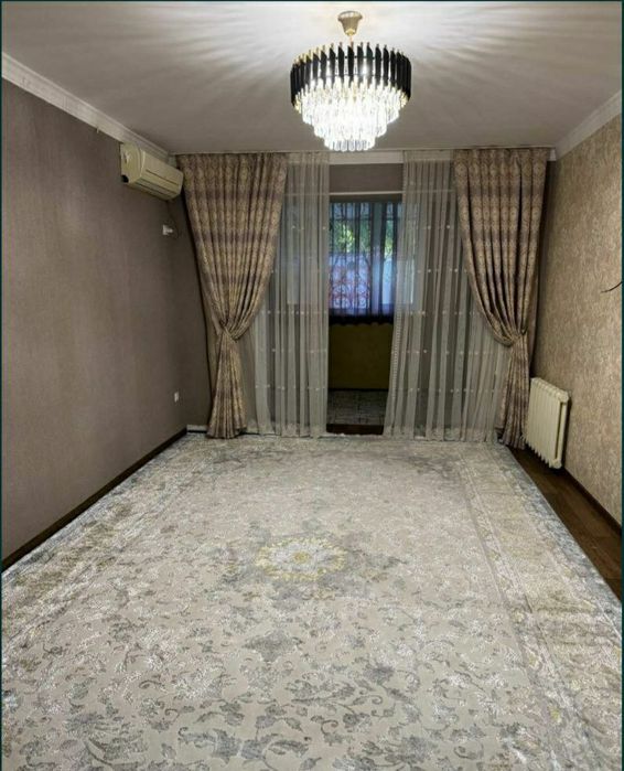 Квартира продаётся Чиланзар 9 квартал 2/1/4 балк 2*6 Ин Яз