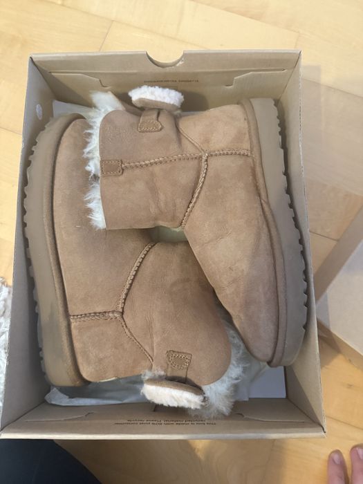 ugg cizme numar 38