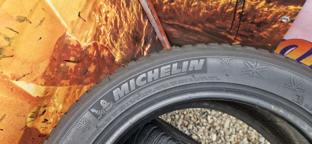 2 Anvelope Michelin 225 50 R17 M+S