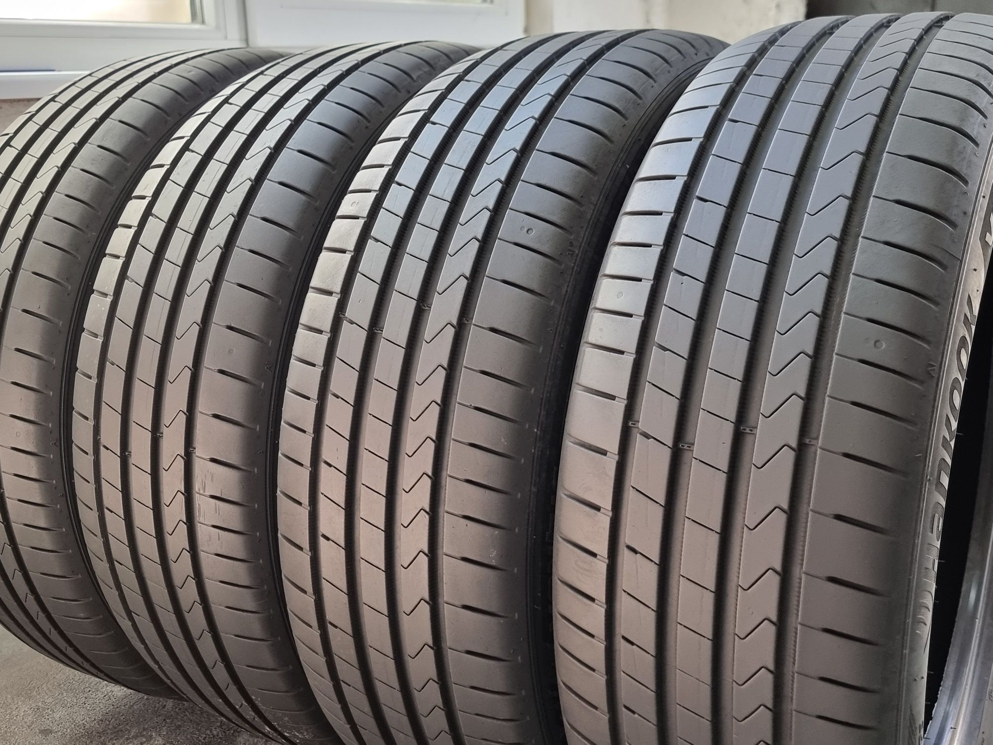 "DOT 22" 205/55/17 Hankook 4Броя: 370лв 6.5мм