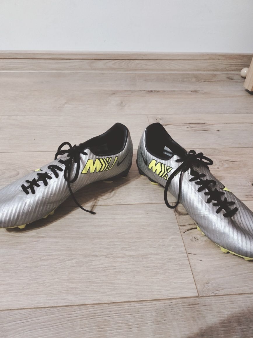 Ghete Nike Mercurial Vapor 15