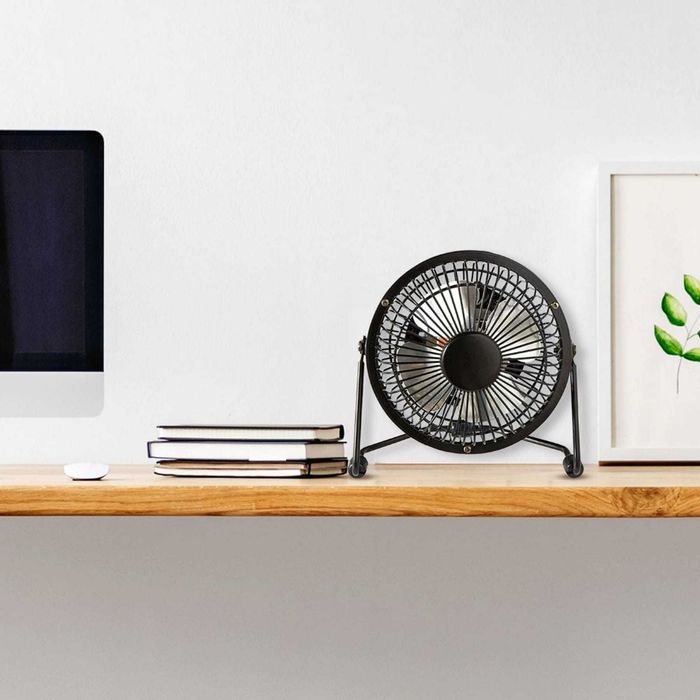 Ventilator de birou nou performant elice+corp metal! Acum ieftin!