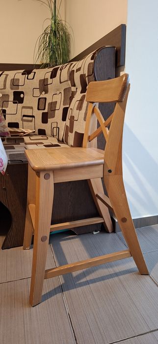 Scaun din lemn pentru copii