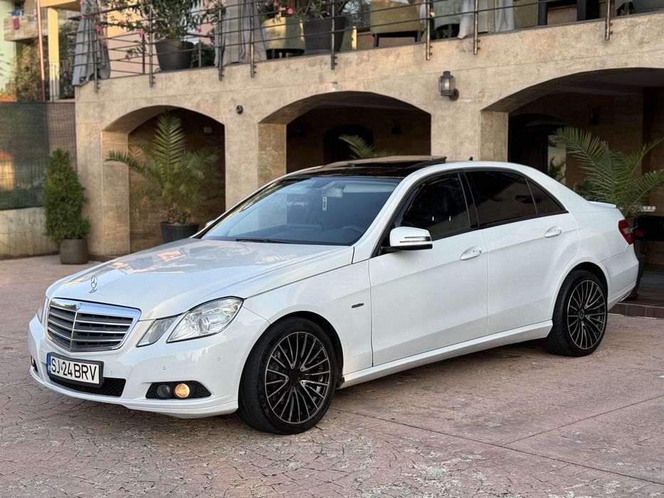 Mercedes E 220 / 2010/ Automat/ Trapa/ Alb Perlat