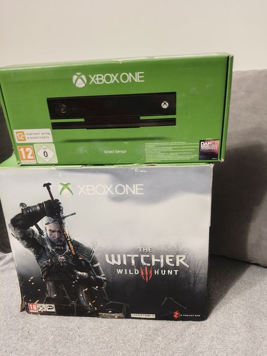 Vând sau schimb  Xbox one + kinect