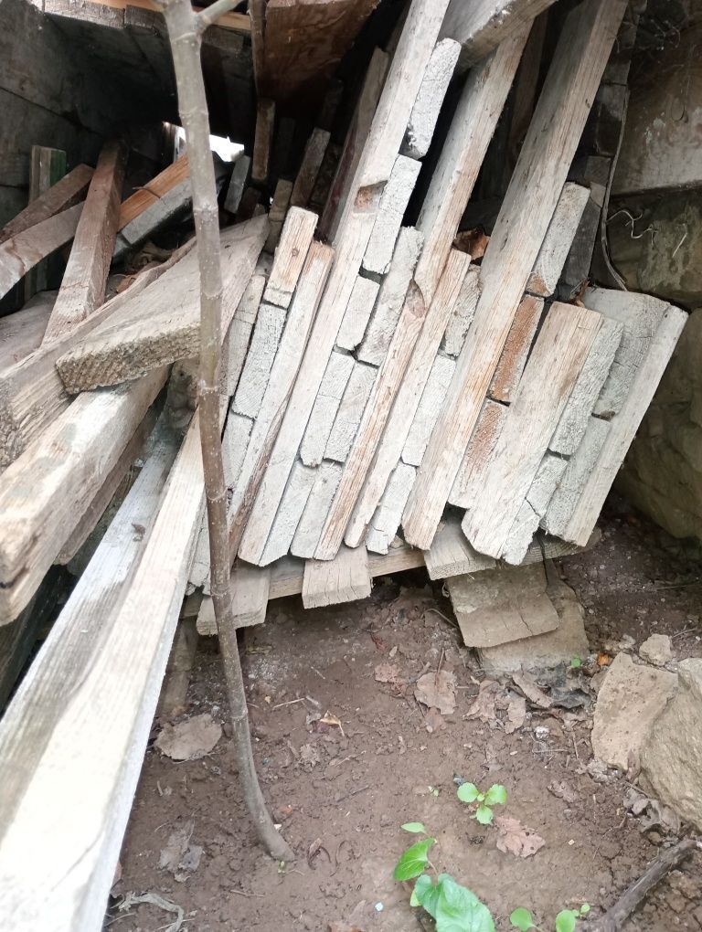 Кофражни дъски около 1.5 м2.