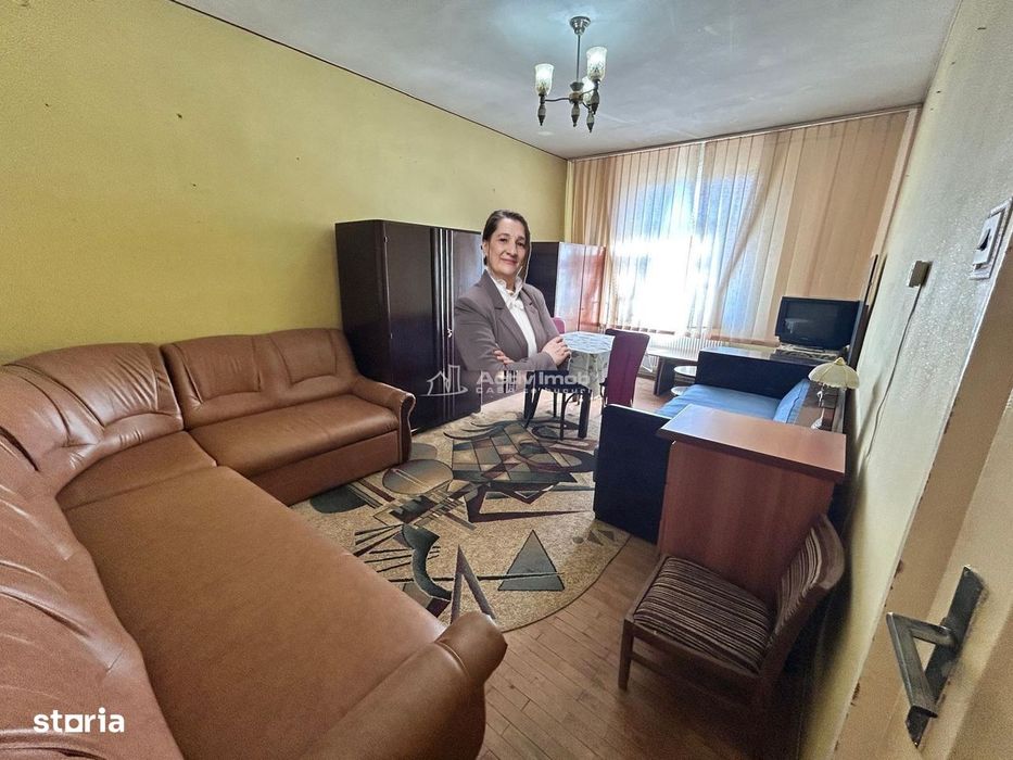 Resita, Apt.1 Cam.Cf.1.Dec.Lunca