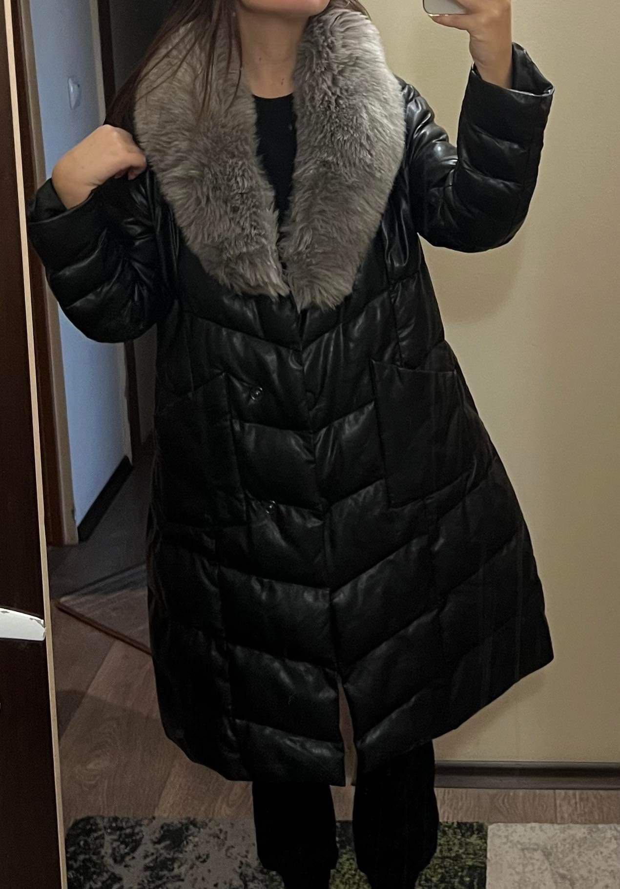 Черно кожено палто