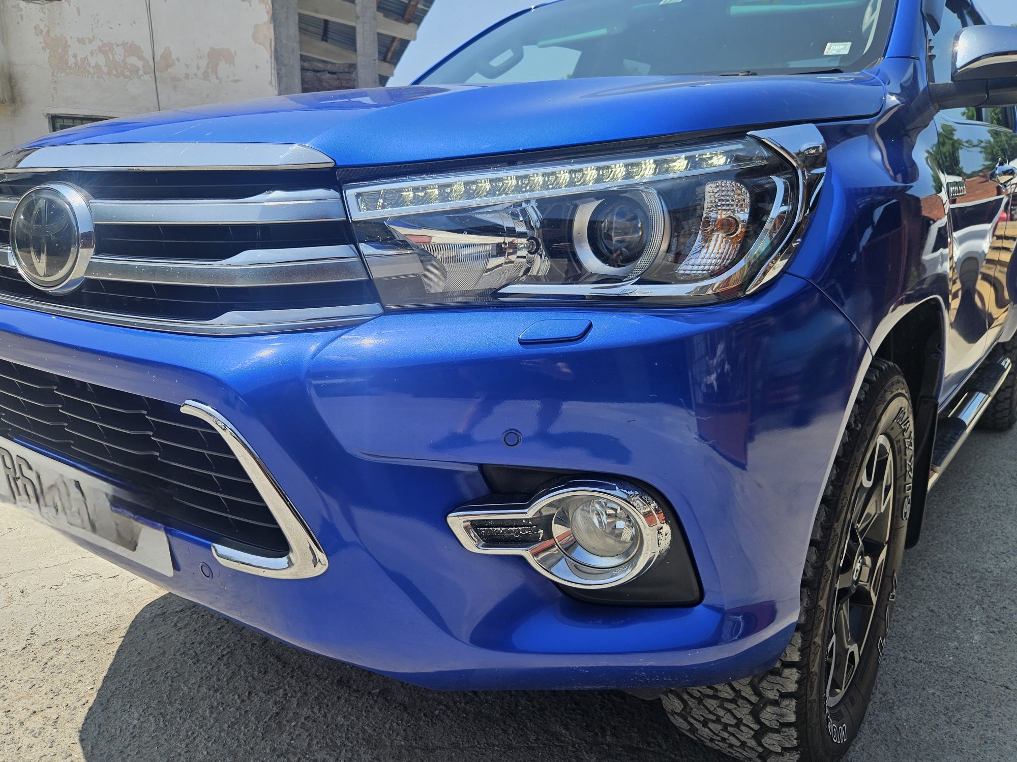 Предна броня за Toyota Hilux 2016г.