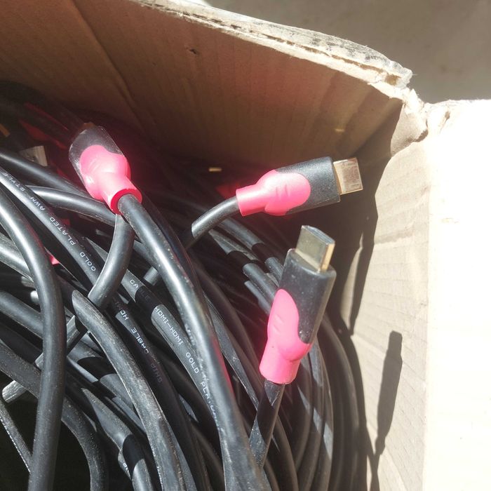 HDMI провода, б/у, все рабочии. Цена2000,3000,4000тн. Длина разная