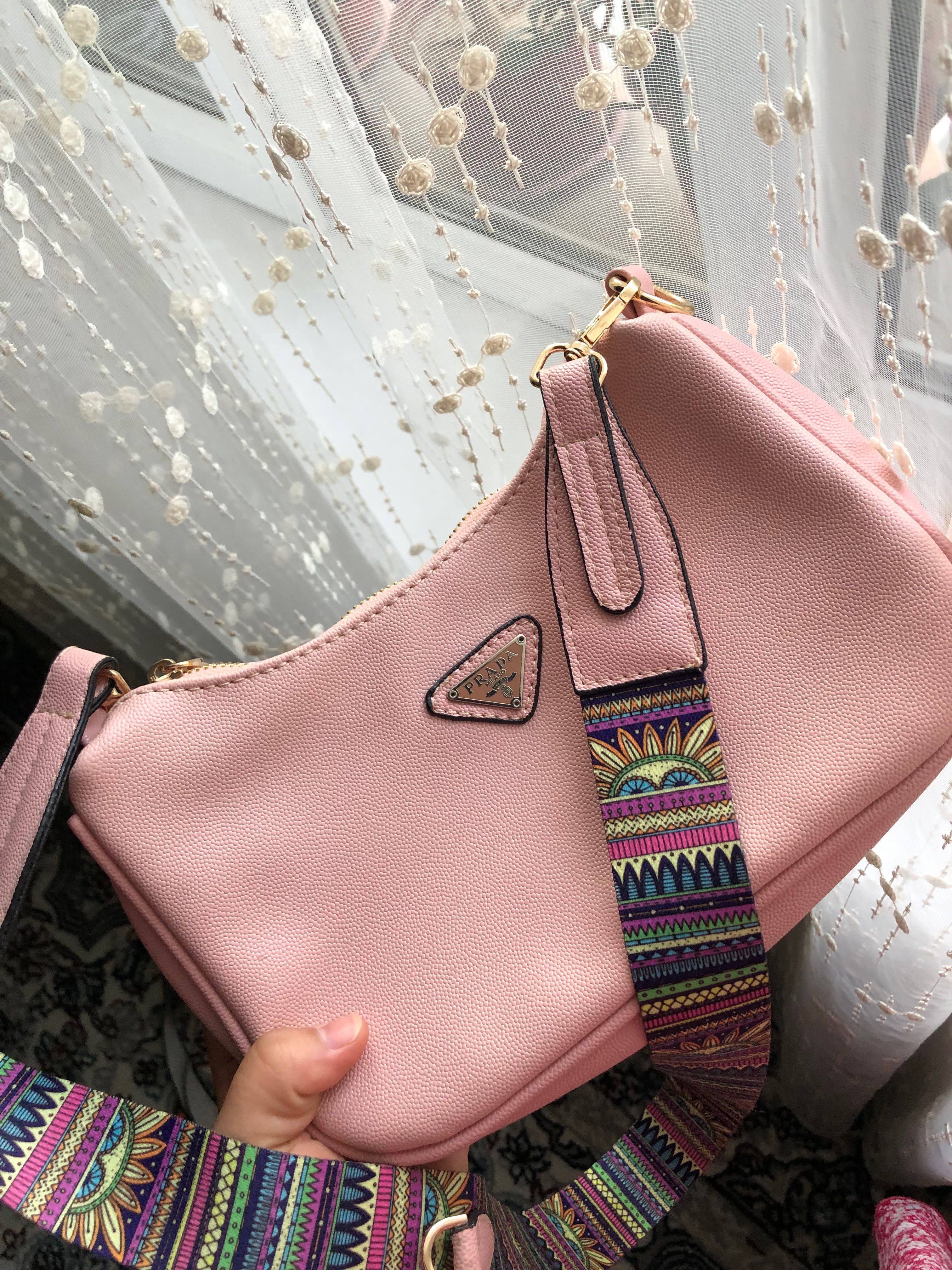 Сумка PRADA носила пару раз