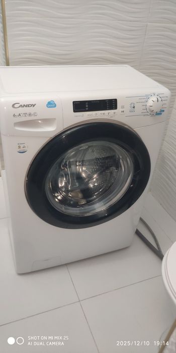 Продам стиральную машину Candy smart в хорошем состоянии.