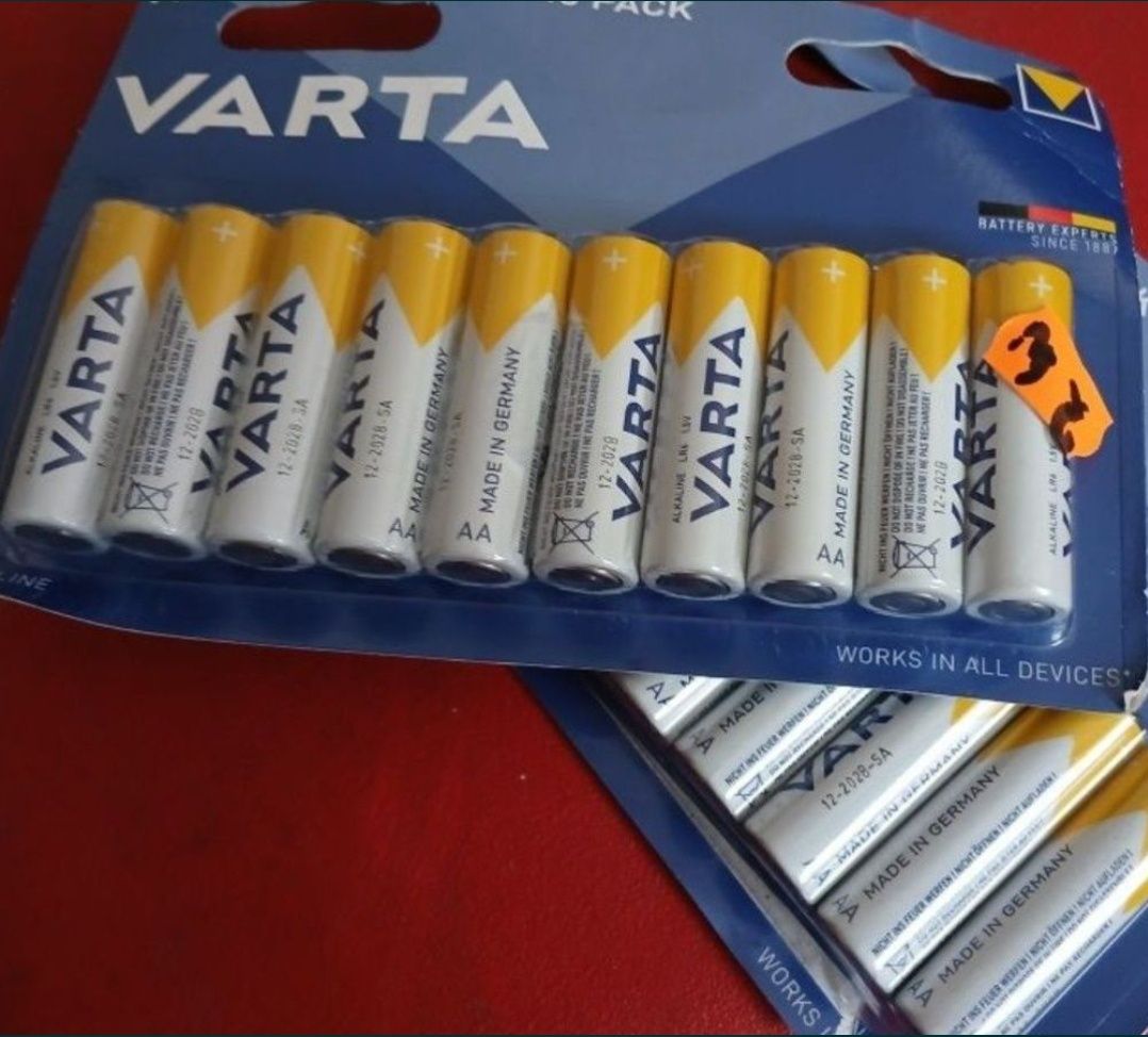 Baterii Varta Alkaline