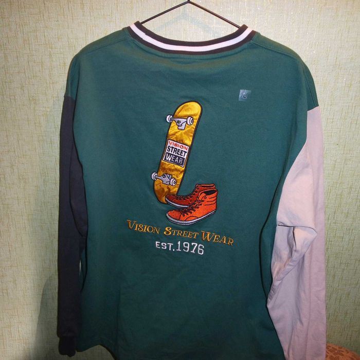 Лонгслив Vision Street Wear