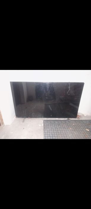 Телевизор смарт на запчасти