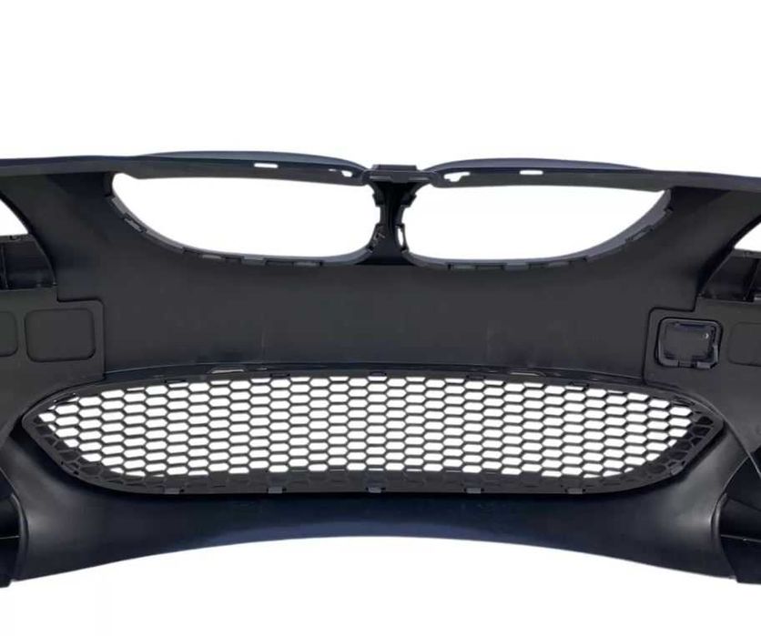 Предна броня за BMW E60/E61 sedan/combi M5 дизайн с отвори за халогени