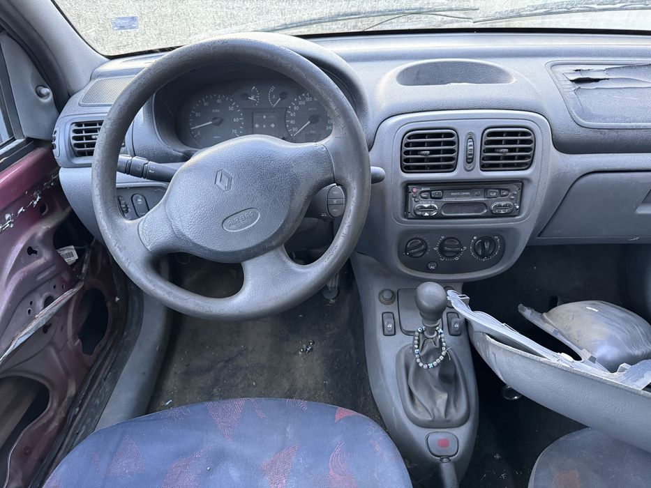 Renault Clio Simbol 1.4i 75кс На Части