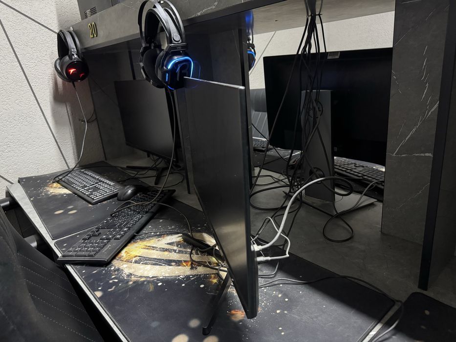 10шт дел 24 ва .10шт редми 24 жами 20та монитор сотилади идеал холатда