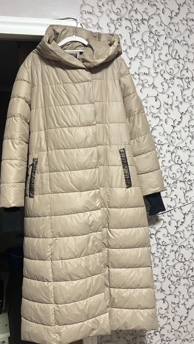 Продам балоньевое пальто. 50 размер.