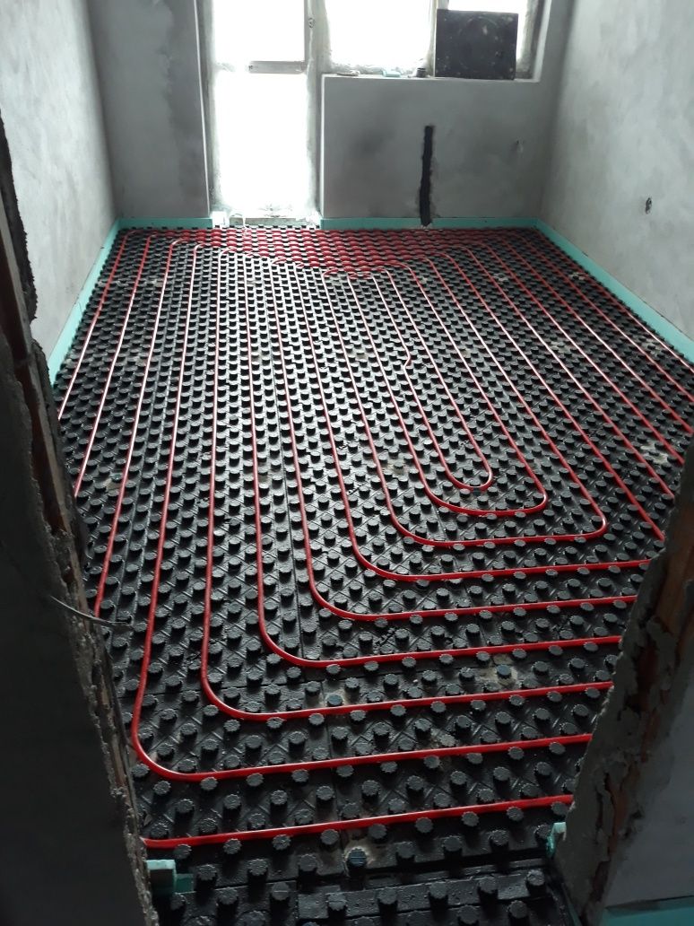 Изработка на Подово отопление Herz тръба Luxor колектор