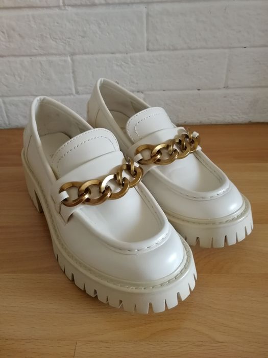 Мокасини с груба подметка от Zara