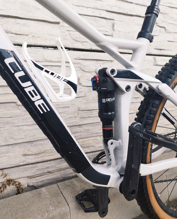 Bicicleta Cube Stereo Race 120 model 2021, Lightgrey black
Cadru Marim