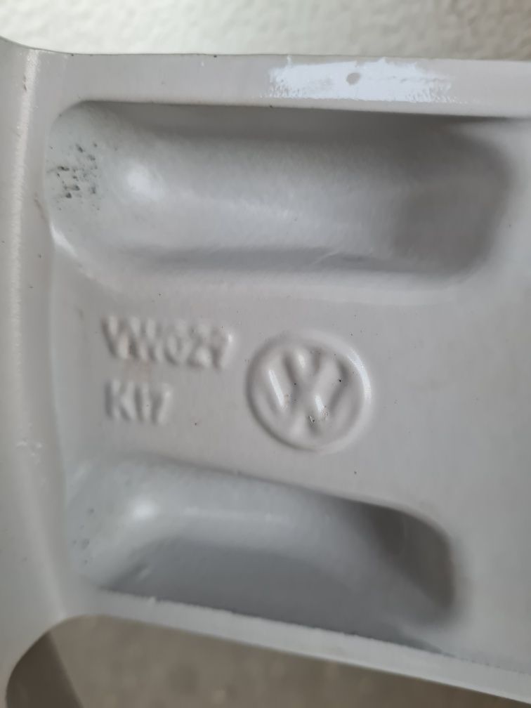 Оригинални джанти за ФОЛСВАГЕН VW AUDI SEAT SKODA R16 5x112 ET50 6.5J