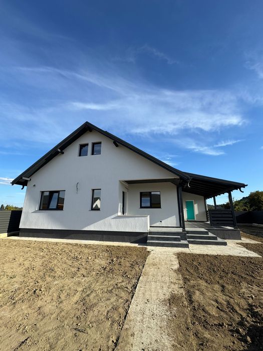 Casa noua 3 camere Hemeius !