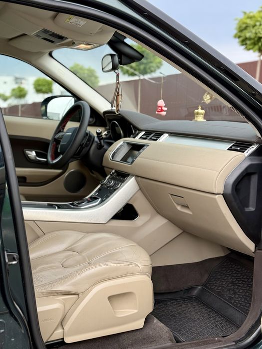 Range Rover Evoque 2.2TD4   150cp