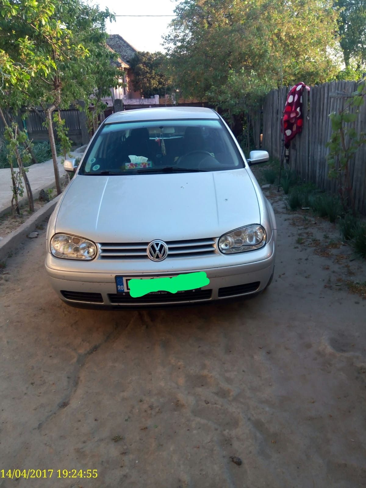 Vând Golf 4 1.6, 16 v, 2001