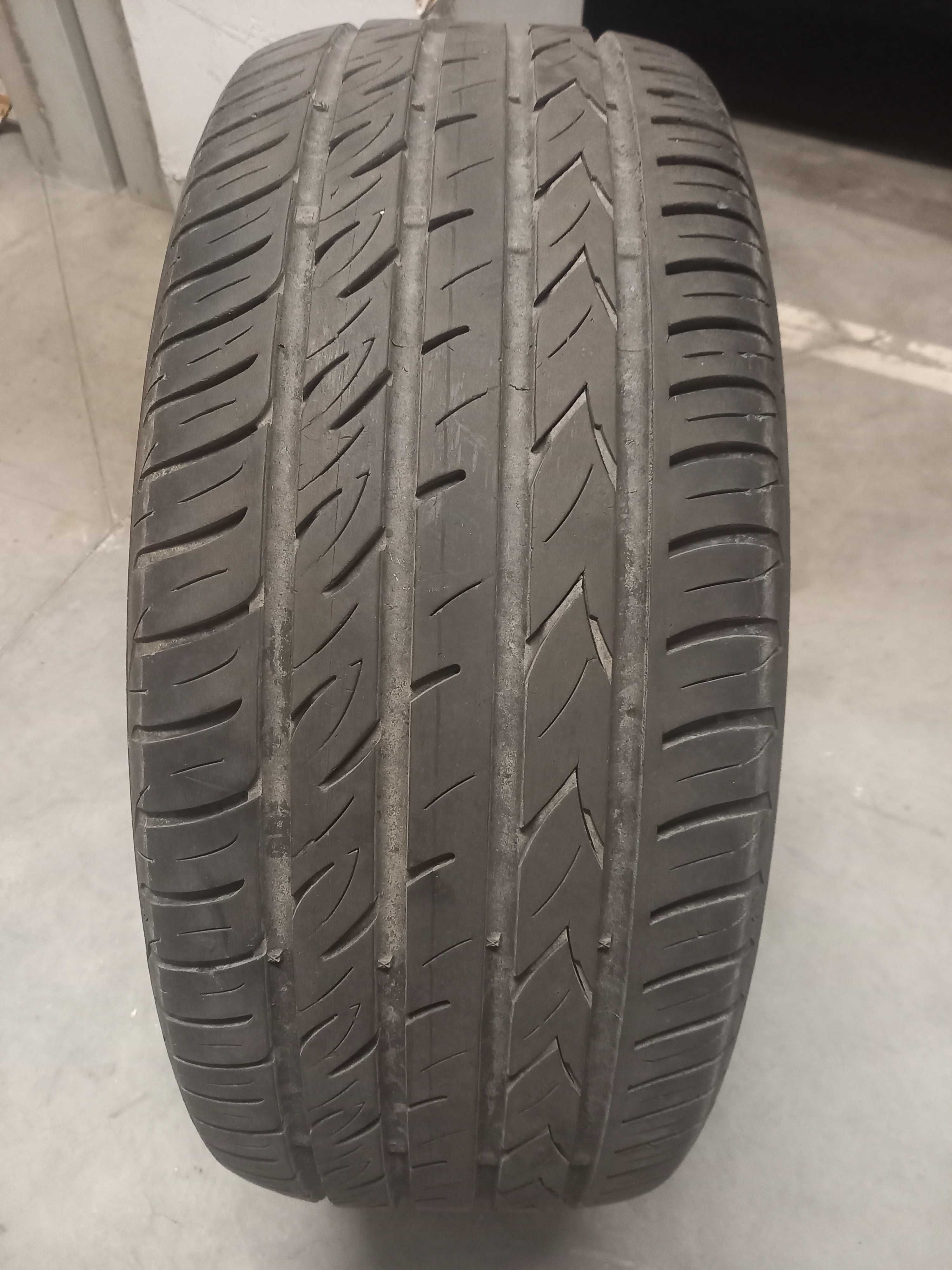 Летни гуми Gislaved 235/55 R17