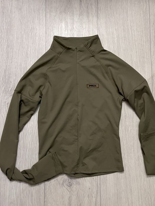 Облегающая кофта