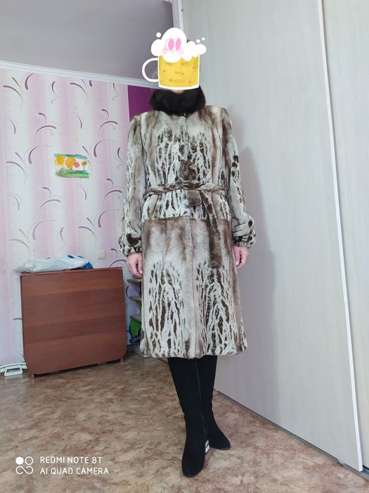 Шуба норковая ,воротник соболь