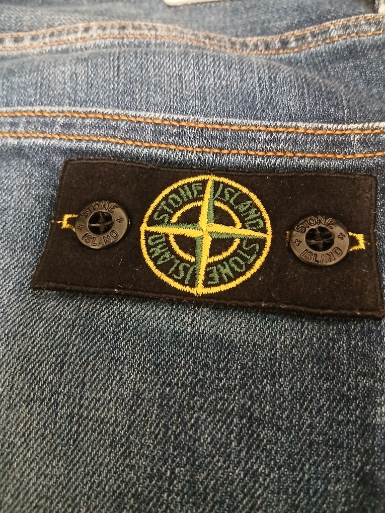 Pantaloni Stone Island