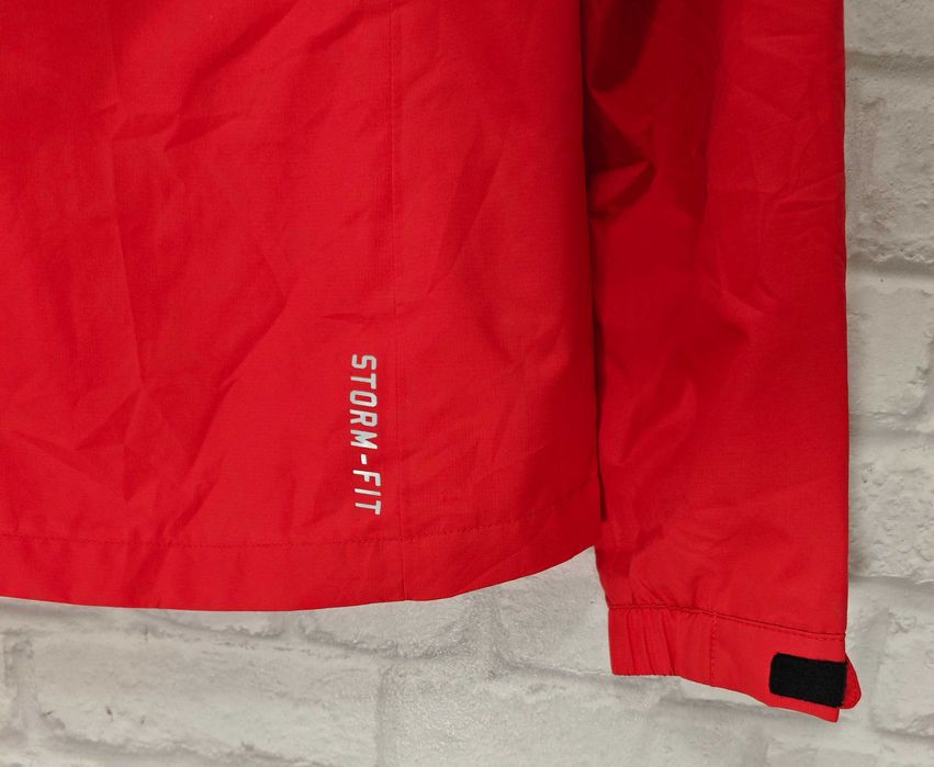 NIKE Storm fit Оригинално дамско червено яке с качулка размер S