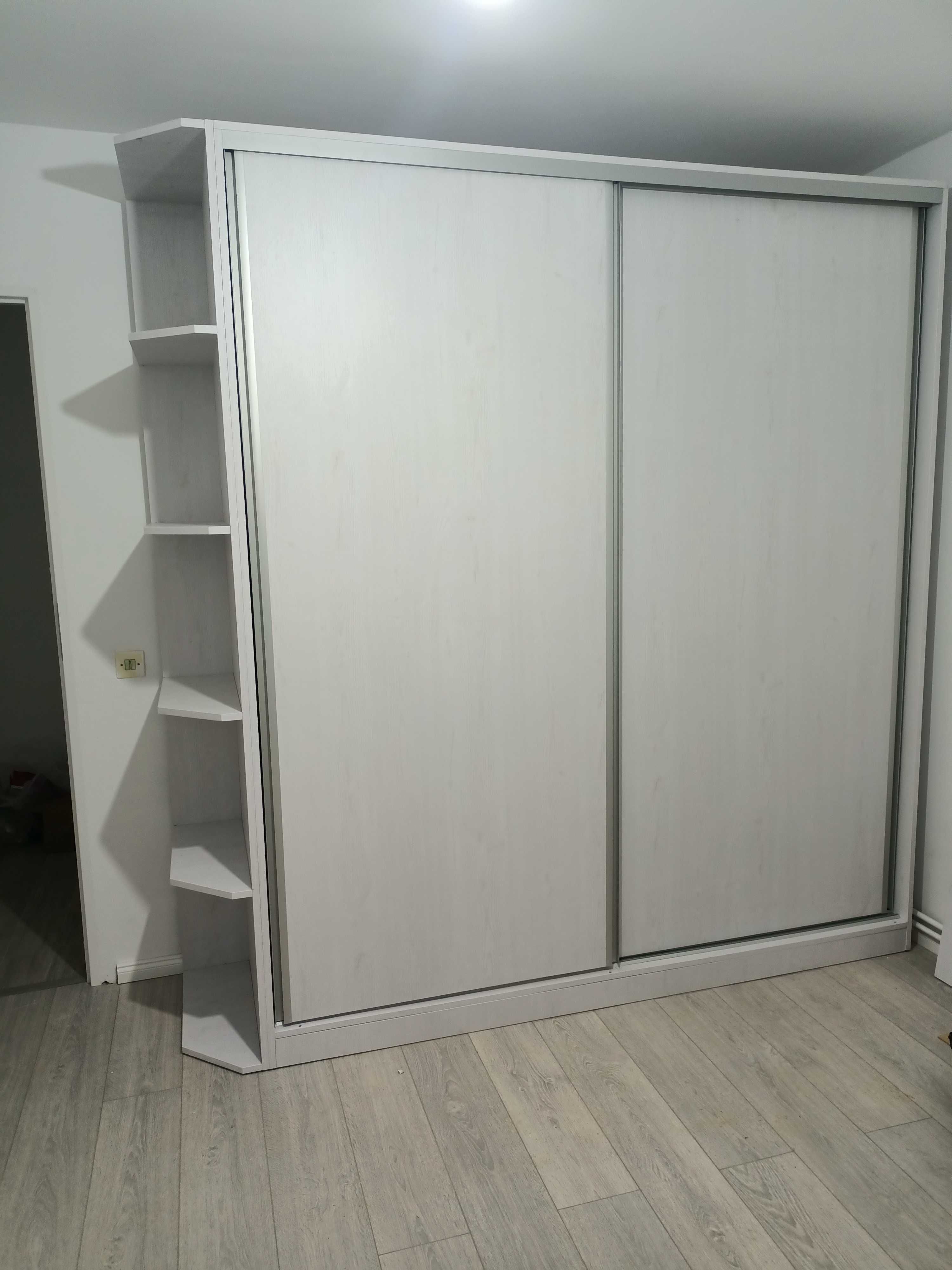Executam mobilier la comandă