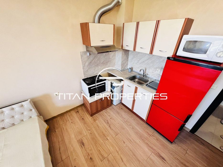 Дава се под наем Едностаен апартамент в Бургас, Лазур - 30 кв.м за 290.7 € - Снимка #2