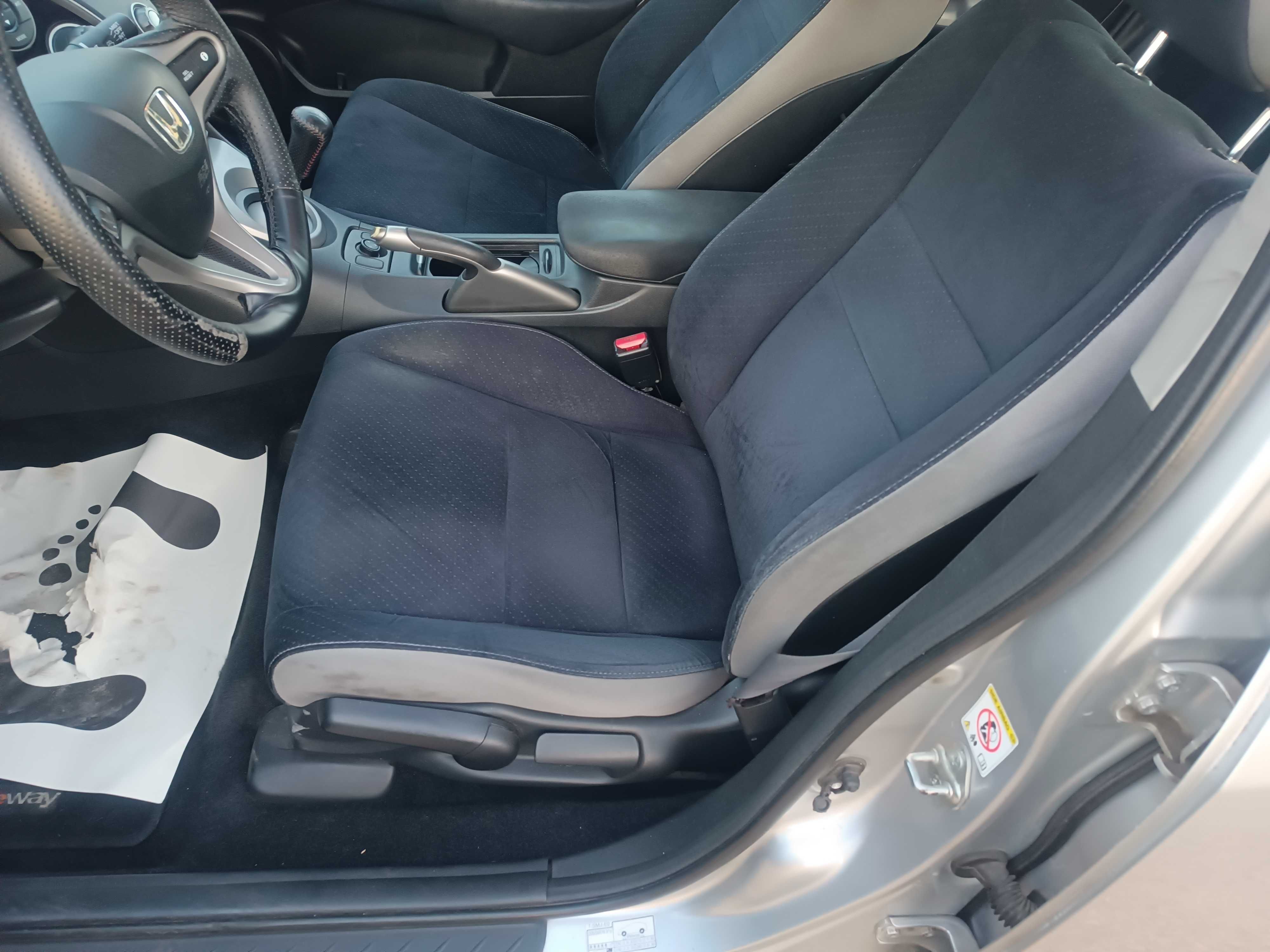 Хонда Сивик 8 / Honda Civic 8 - на части